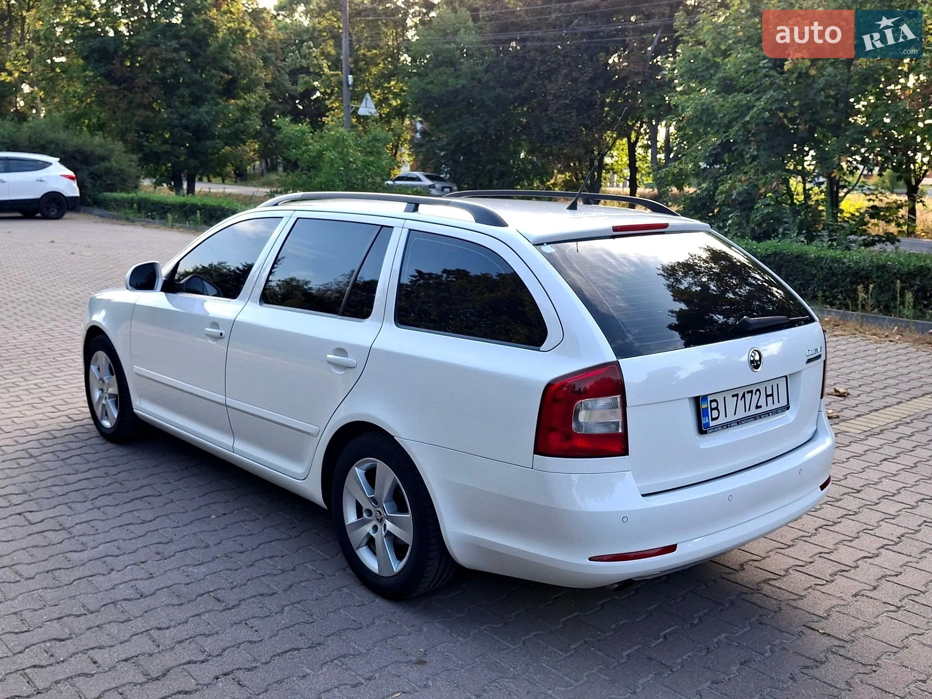 2010 Skoda Octavia - мініатюра 11