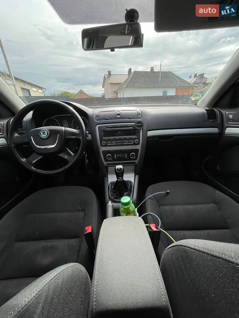 2012 Skoda Octavia - мініатюра 13