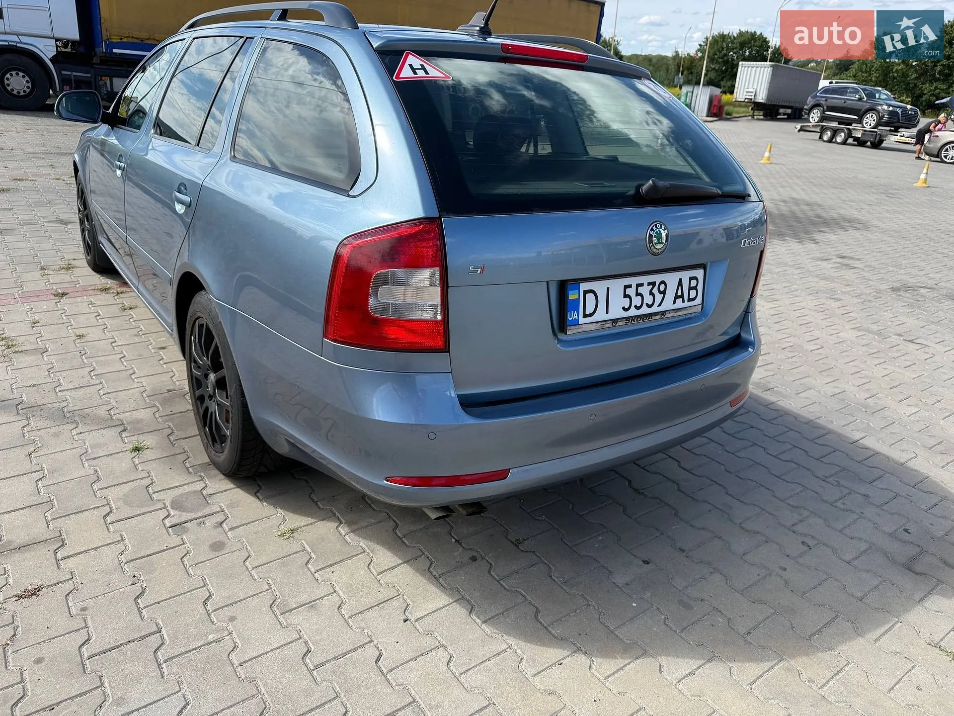 2011 Skoda Octavia - мініатюра 6