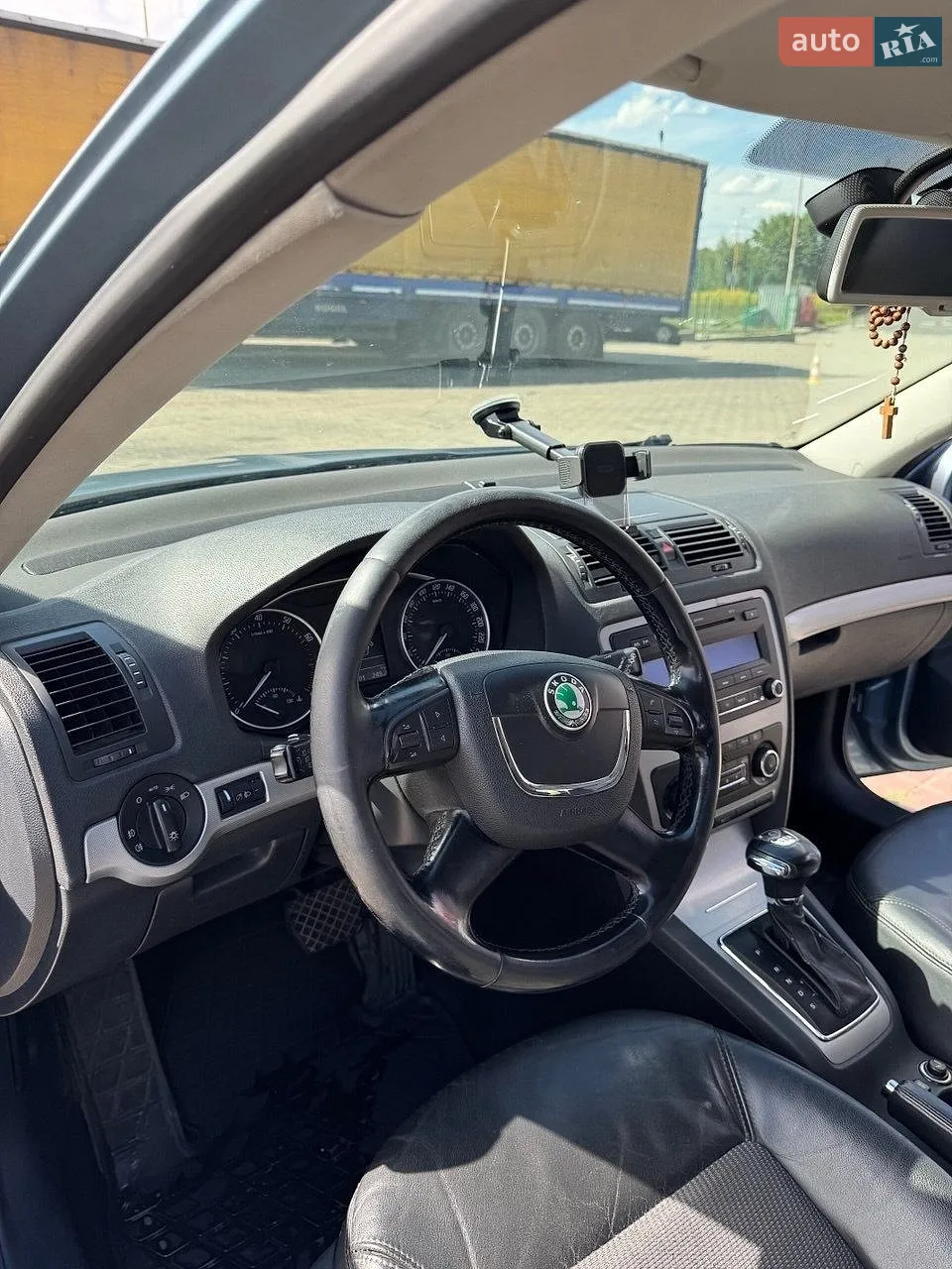 2011 Skoda Octavia - мініатюра 26