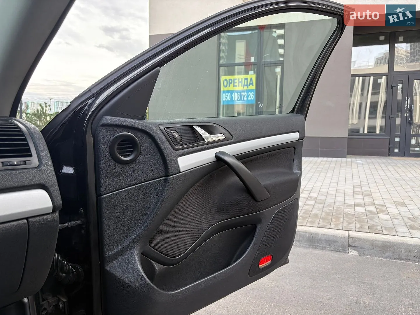2011 Skoda Octavia - мініатюра 14