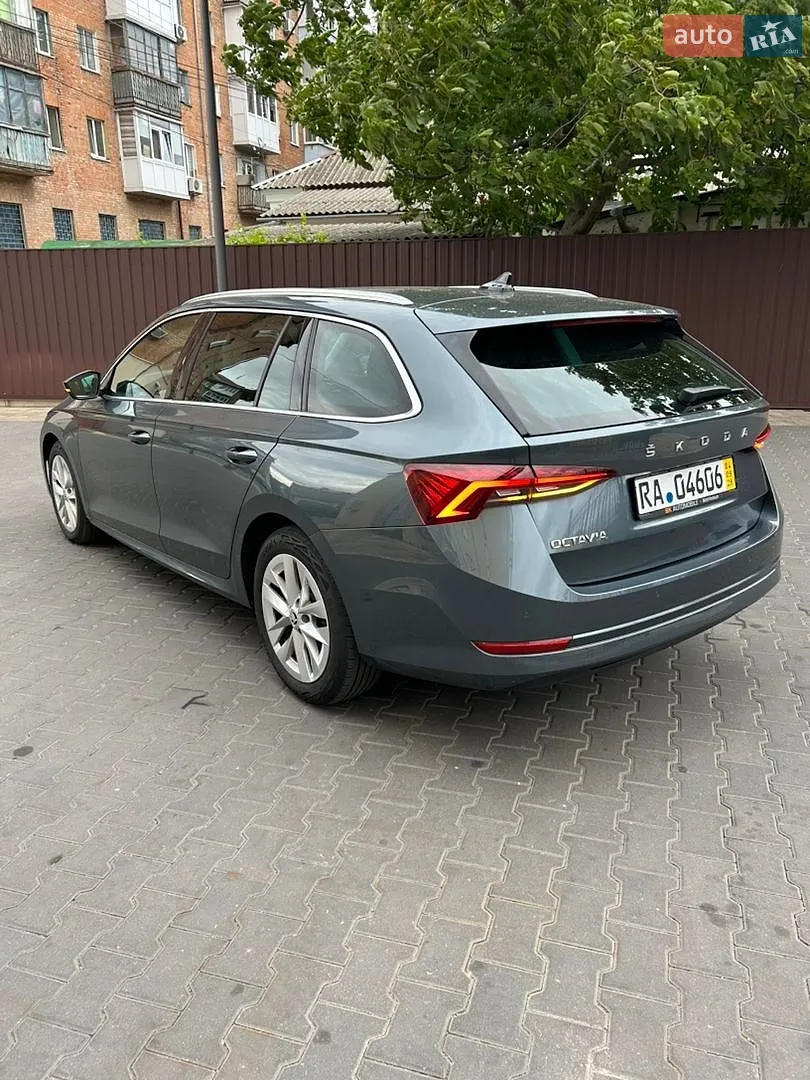 2020 Skoda Octavia - мініатюра 4