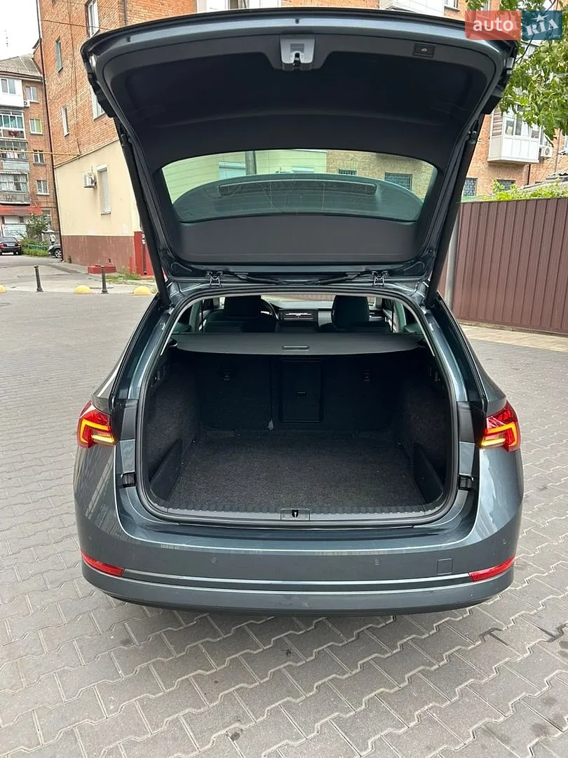 2020 Skoda Octavia - мініатюра 13