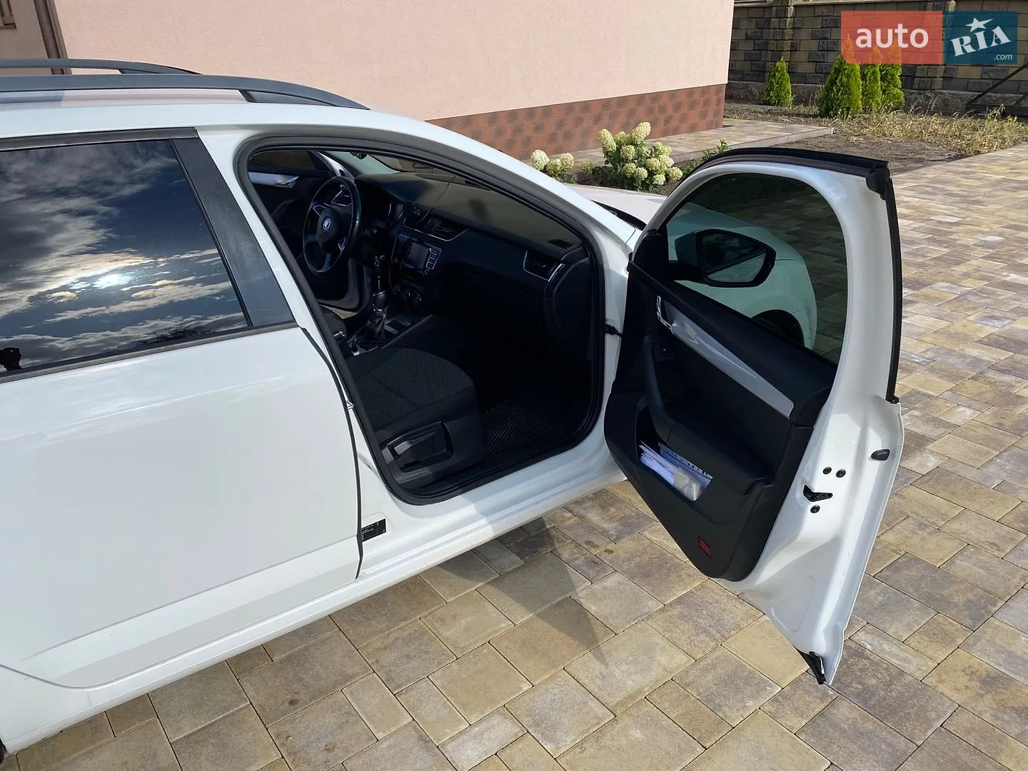 2014 Skoda Octavia - мініатюра 8