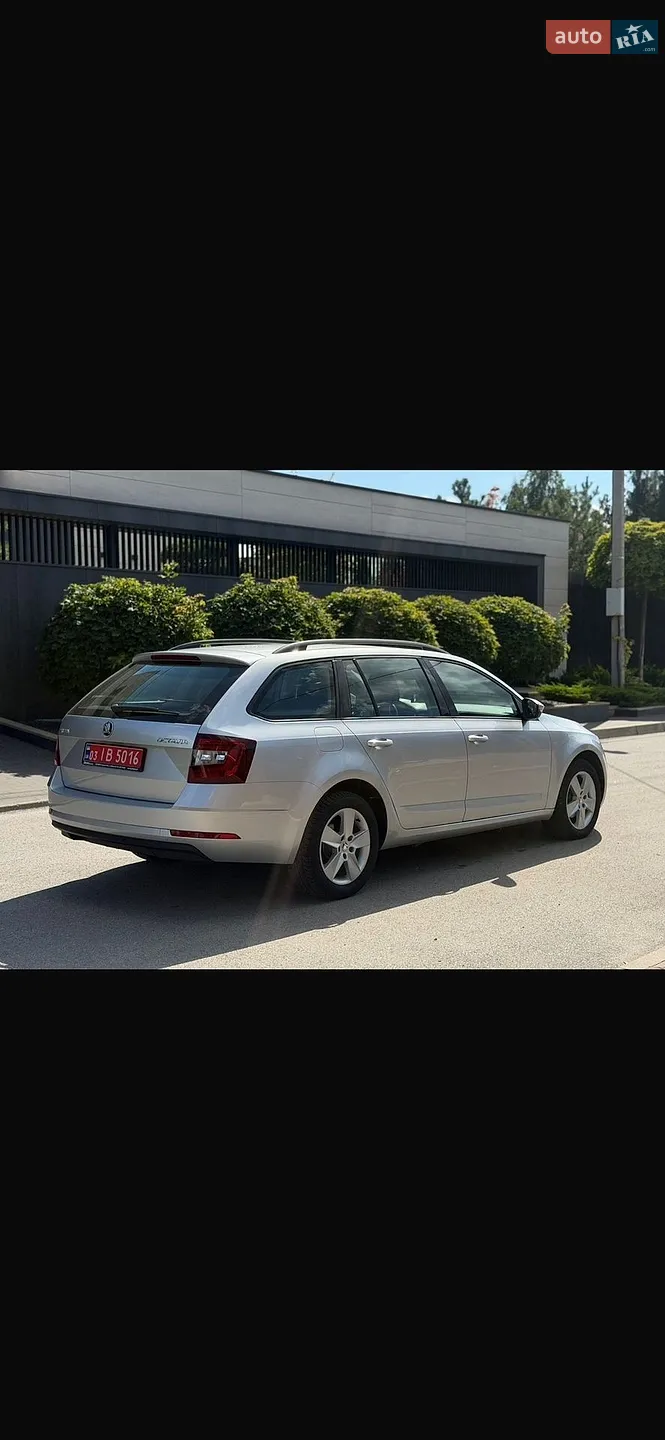 2017 Skoda Octavia - мініатюра 10