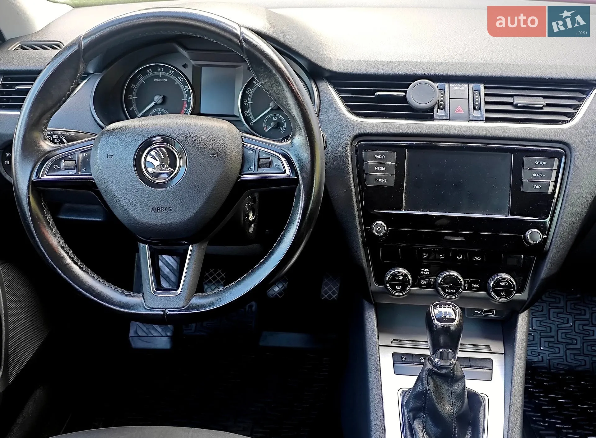2017 Skoda Octavia - мініатюра 6