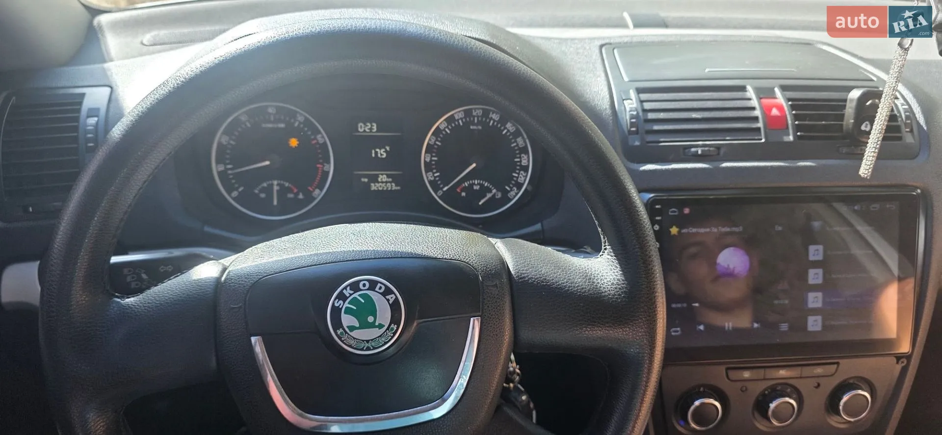 2011 Skoda Octavia - мініатюра 16