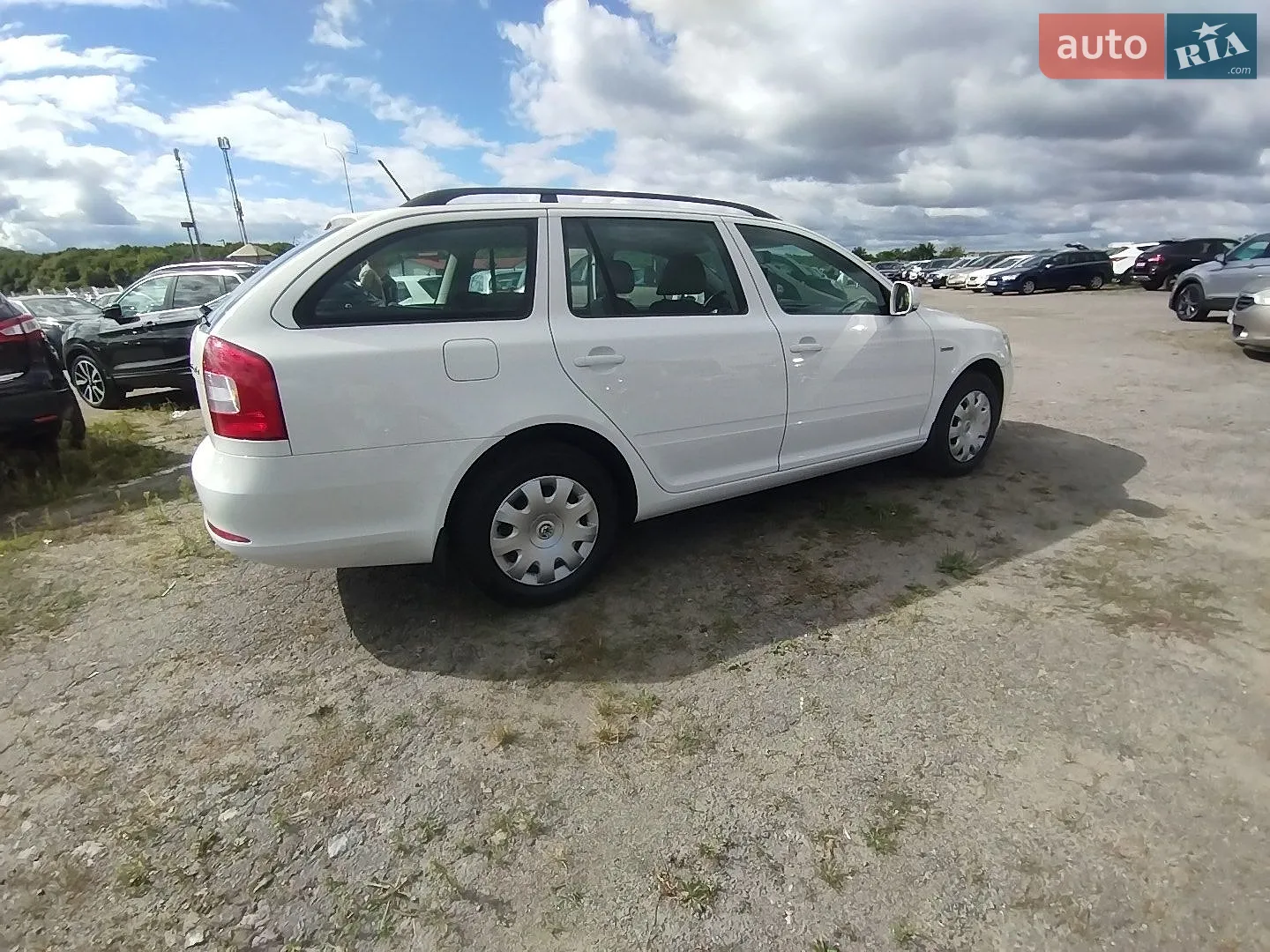 2011 Skoda Octavia - мініатюра 4