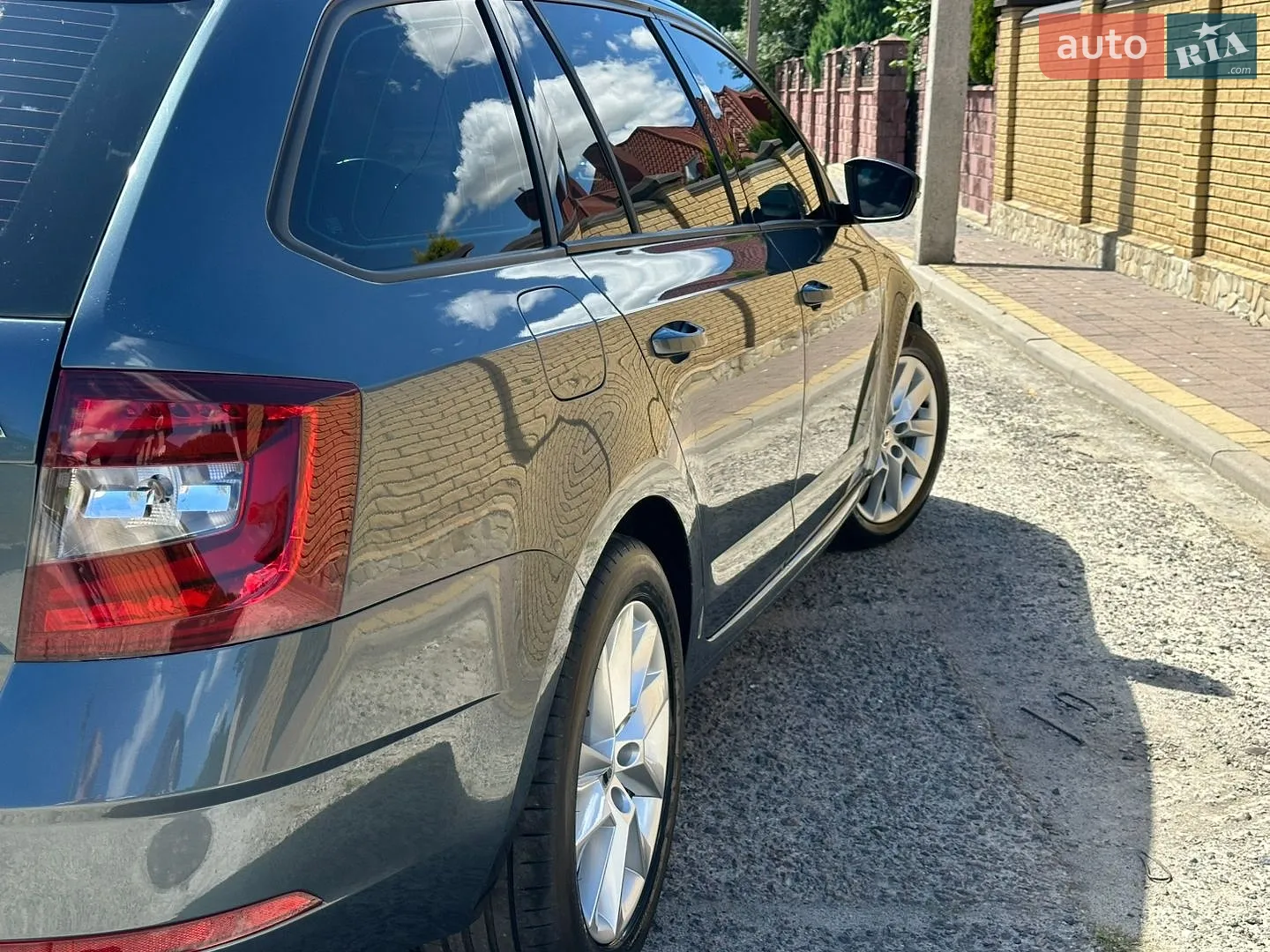 2019 Skoda Octavia - мініатюра 13