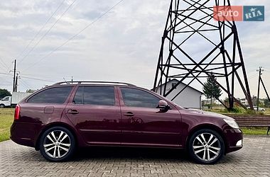 Универсал Skoda Octavia 2010 в Львове фото 8 Универсал Skoda Octavia 2010 в Львове