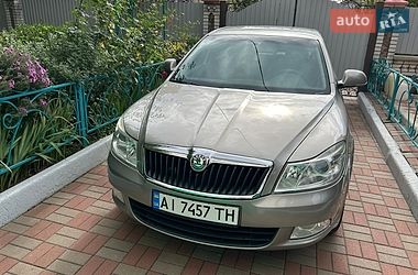 Ліфтбек Skoda Octavia 2010 в Фастові