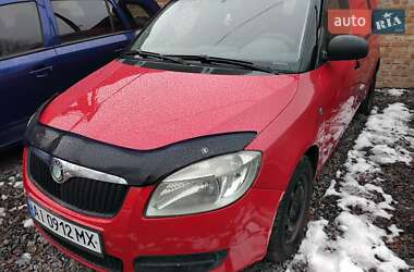 Грузопассажирский фургон Skoda Praktik 2008 в 