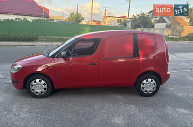 Бензовоз Skoda Praktik 2010 в Броварах