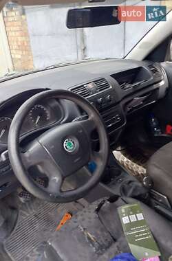 Универсал Skoda Praktik 2008 в Киеве