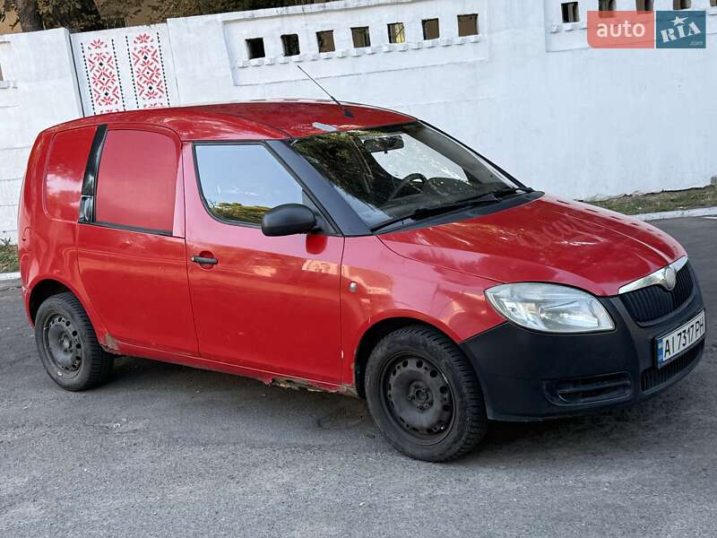 Грузовой фургон Skoda Praktik 2008 в Каменском