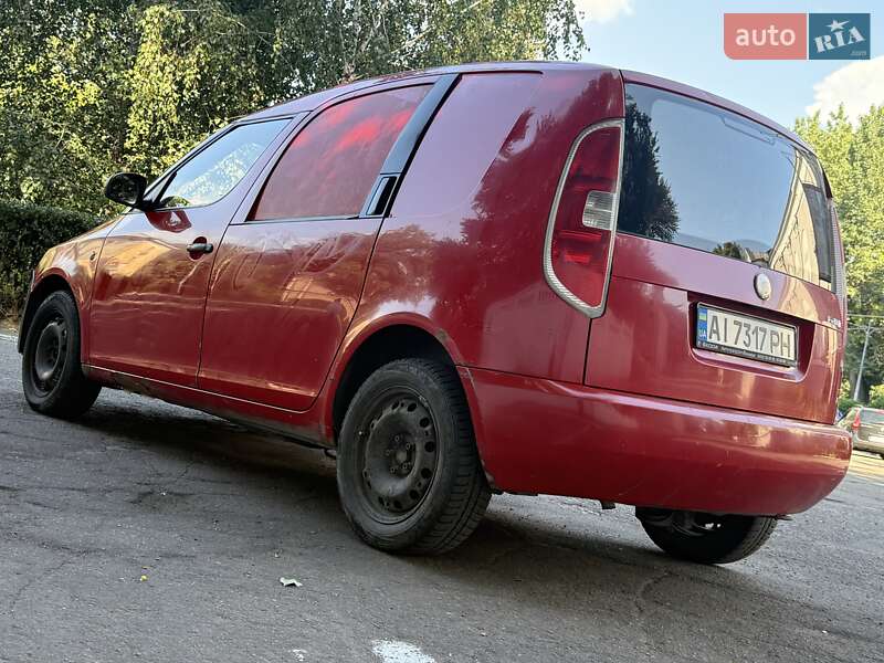Грузовой фургон Skoda Praktik 2008 в Каменском