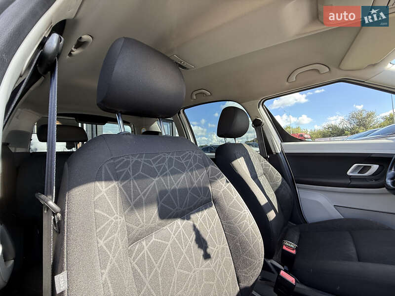 Микровэн Skoda Praktik 2011 в Тернополе фото 21 Микровэн Skoda Praktik 2011 в Тернополе