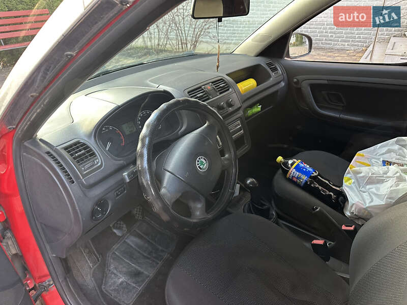 Вантажний фургон Skoda Praktik 2008 в Києві