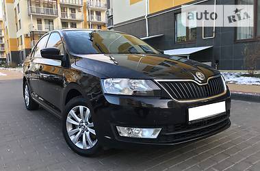 Седан Skoda Rapid 2014 в Киеве