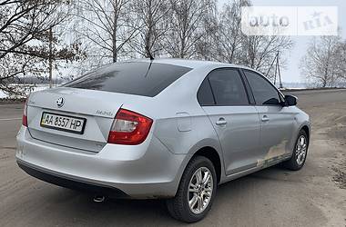 Седан Skoda Rapid 2014 в Каменском