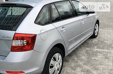 Универсал Skoda Rapid 2014 в Луцке