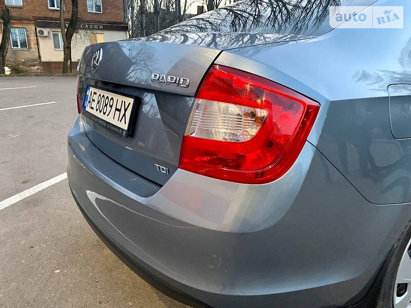 Ліфтбек Skoda Rapid 2013 в Кривому Розі фото 10 Ліфтбек Skoda Rapid 2013 в Кривому Розі