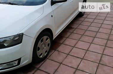 Седан Skoda Rapid 2013 в 