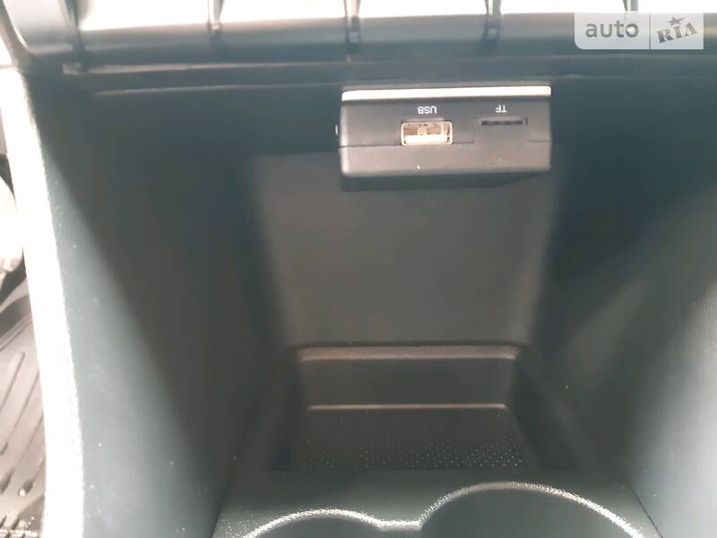 Ліфтбек Skoda Rapid 2013 в Дніпрі