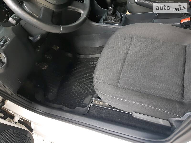 Ліфтбек Skoda Rapid 2013 в Дніпрі