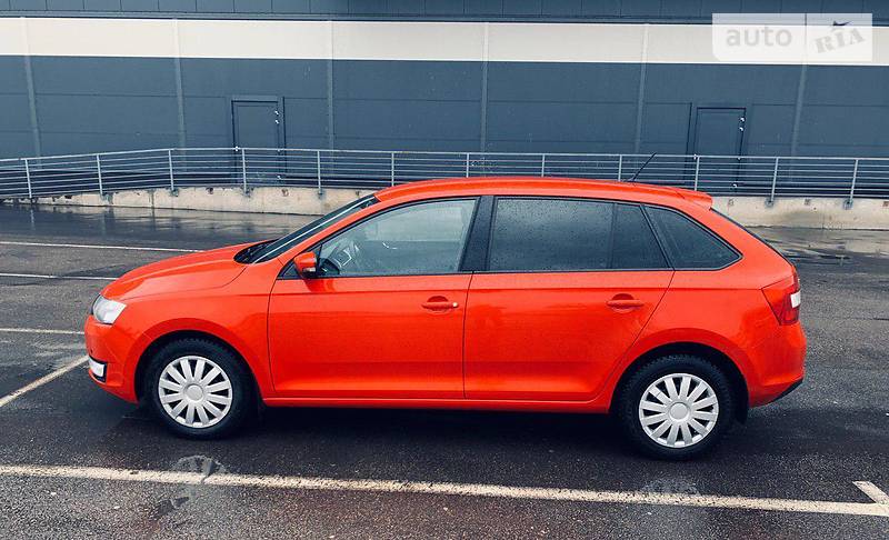 Хетчбек Skoda Rapid 2015 в Києві