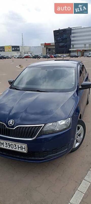 Хэтчбек Skoda Rapid 2017 в Житомире