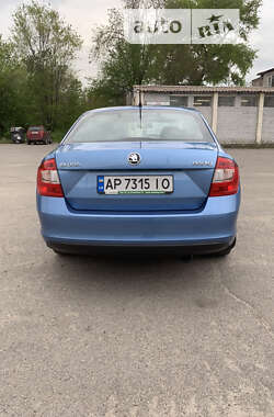 Лифтбек Skoda Rapid 2013 в 