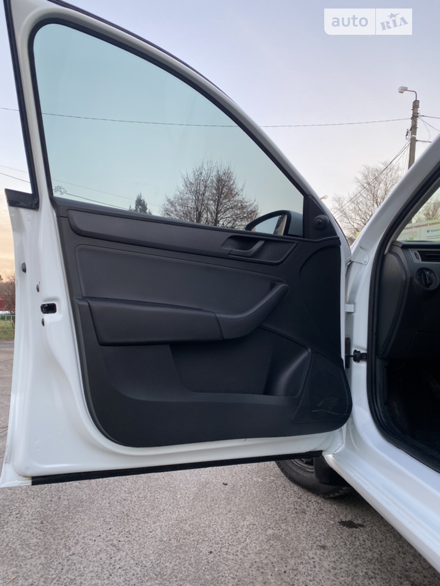 2013 Skoda Rapid - мініатюра 4