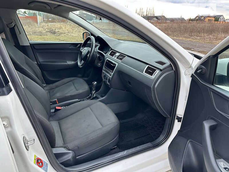 Лифтбек Skoda Rapid 2015 в Сумах фото 4 Лифтбек Skoda Rapid 2015 в Сумах