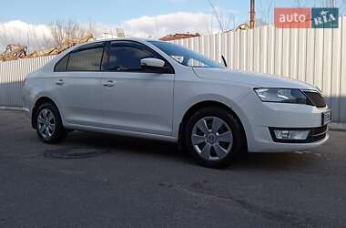 Лифтбек Skoda Rapid 2016 в 