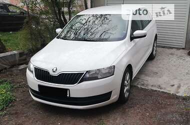 Хетчбек Skoda Rapid 2015 в Мукачевому