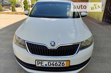 Ліфтбек Skoda Rapid 2014 в Чернівцях