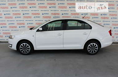 Лифтбек Skoda Rapid 2013 в Киеве