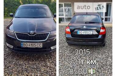 Хетчбек Skoda Rapid 2015 в Чернівцях