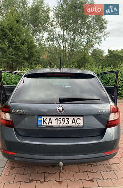 Хетчбек Skoda Rapid 2015 в 
