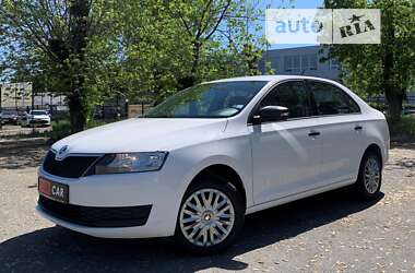 Лифтбек Skoda Rapid 2019 в Киеве