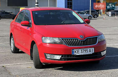 Хетчбек Skoda Rapid 2013 в Дніпрі