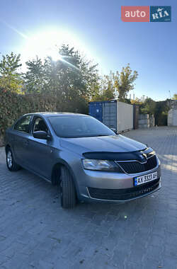 Лифтбек Skoda Rapid 2013 в Павлограде