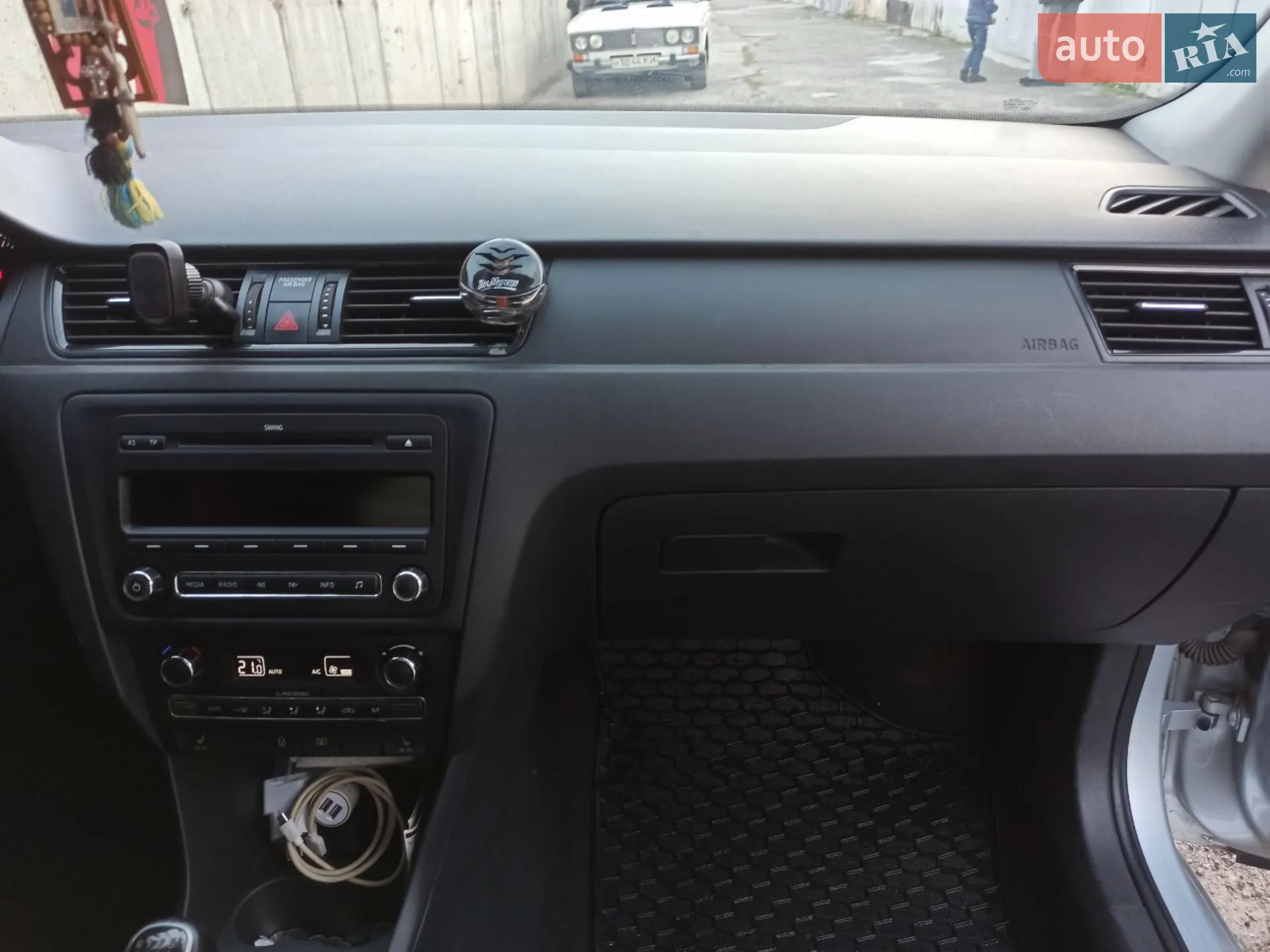 2013 Skoda Rapid - мініатюра 24