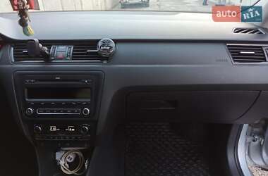 Лифтбек Skoda Rapid 2013 в 