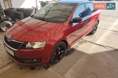 Хэтчбек Skoda Rapid 2015 в Ужгороде