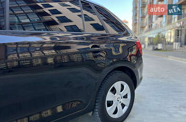 Хэтчбек Skoda Rapid 2016 в 