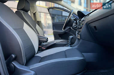 Хэтчбек Skoda Rapid 2016 в 