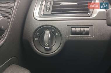Лифтбек Skoda Rapid 2013 в 
