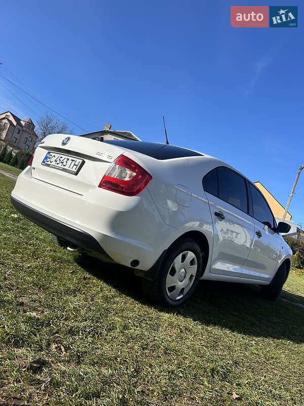 Skoda Rapid 2014